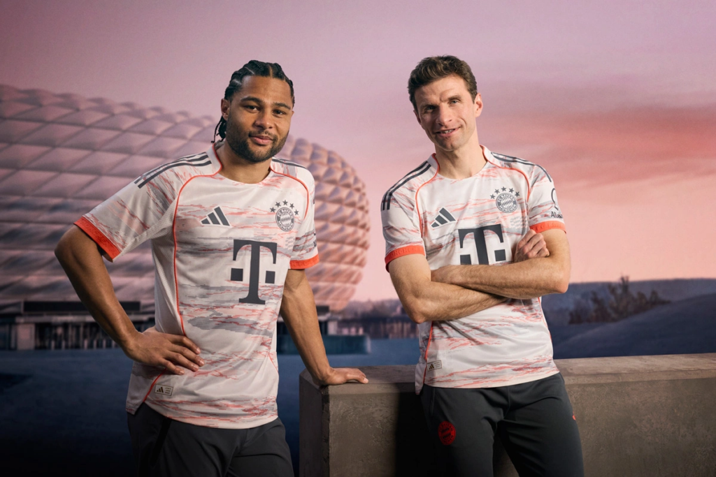 Unforgettable 2025 Bayern Munich Away Jersey Tribute